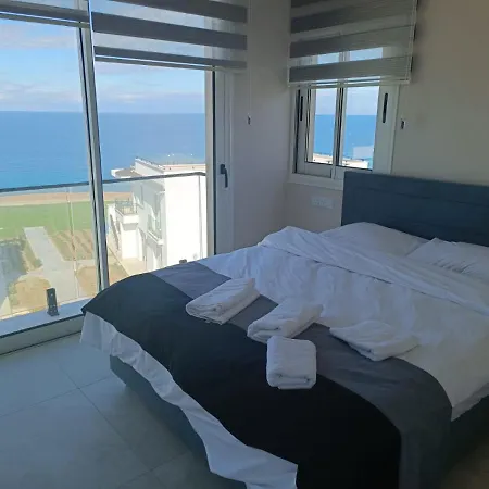 Penthouse Poseidon With Sea And Montain View, Bbq, Big Roof Terrace On North-cyprus Apartment Kalogrea