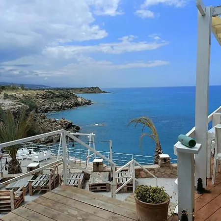 Penthouse Poseidon With Sea And Montain View, Bbq, Big Roof Terrace On North-cyprus Apartment