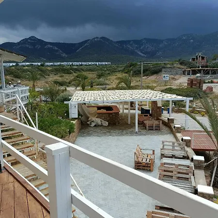 Penthouse Poseidon With Sea And Montain View, Bbq, Big Roof Terrace On North-cyprus Apartment *